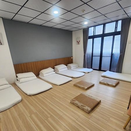 藏青民宿the Wind Guesthouse-Youth Inn Đài Nam Phòng bức ảnh
