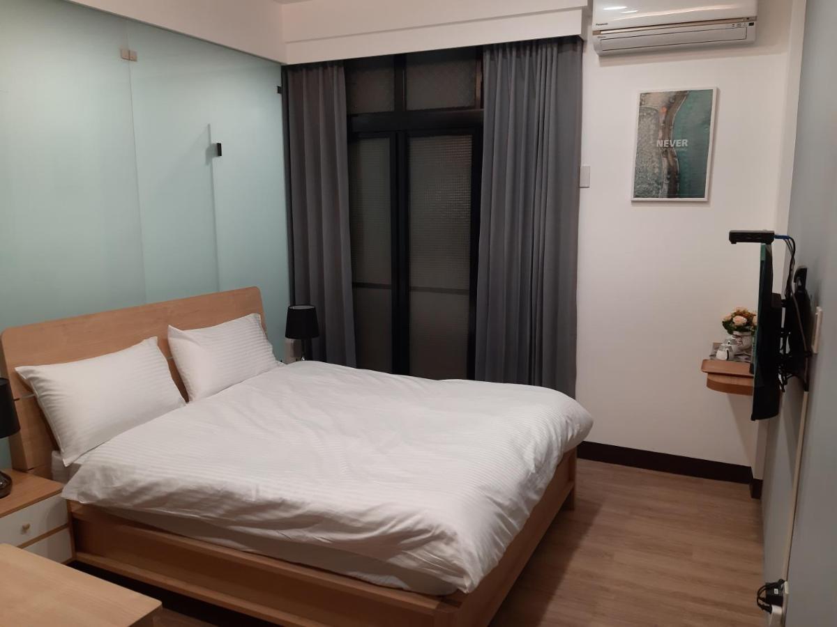 藏青民宿the Wind Guesthouse-Youth Inn Đài Nam Phòng bức ảnh