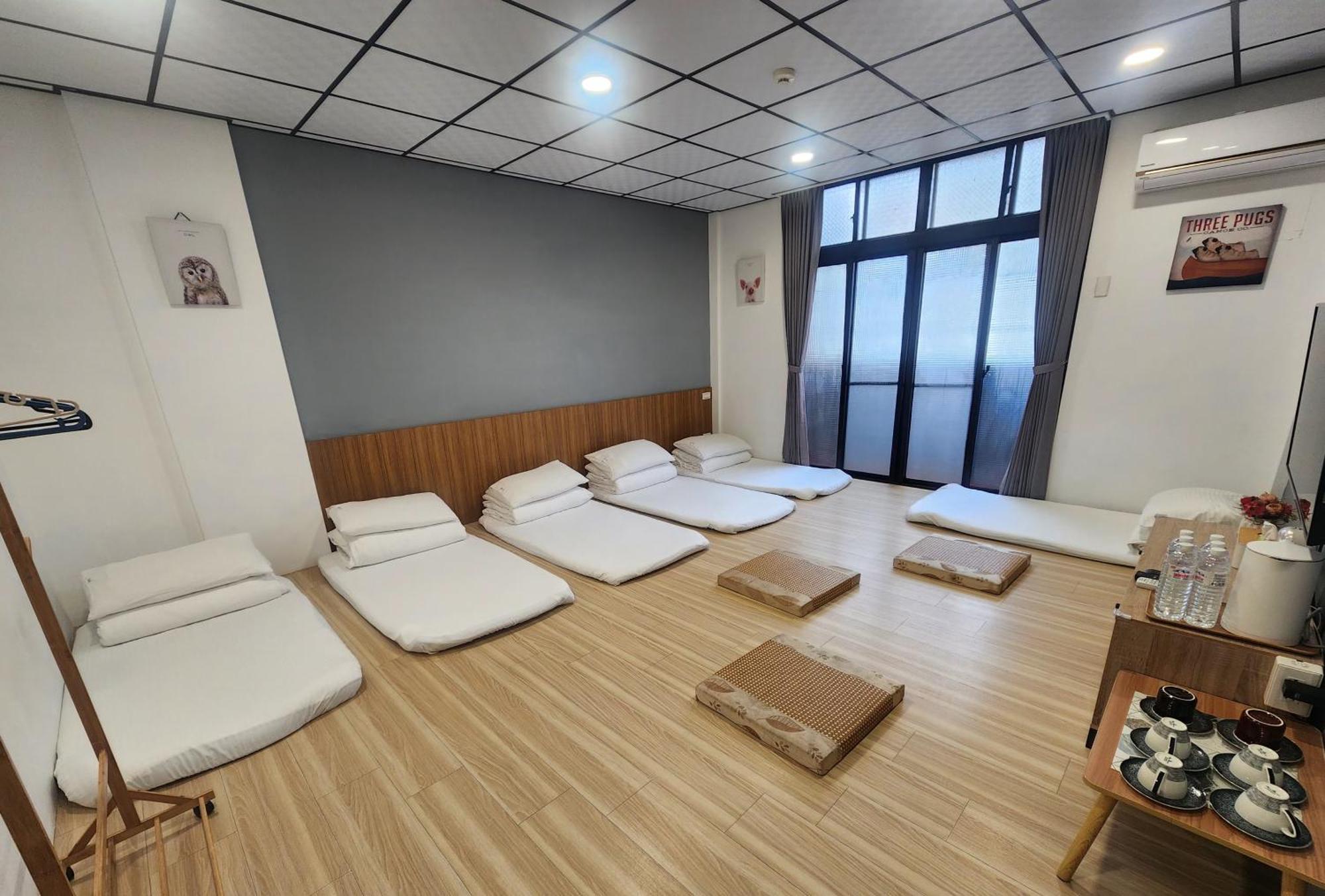 藏青民宿the Wind Guesthouse-Youth Inn Đài Nam Phòng bức ảnh